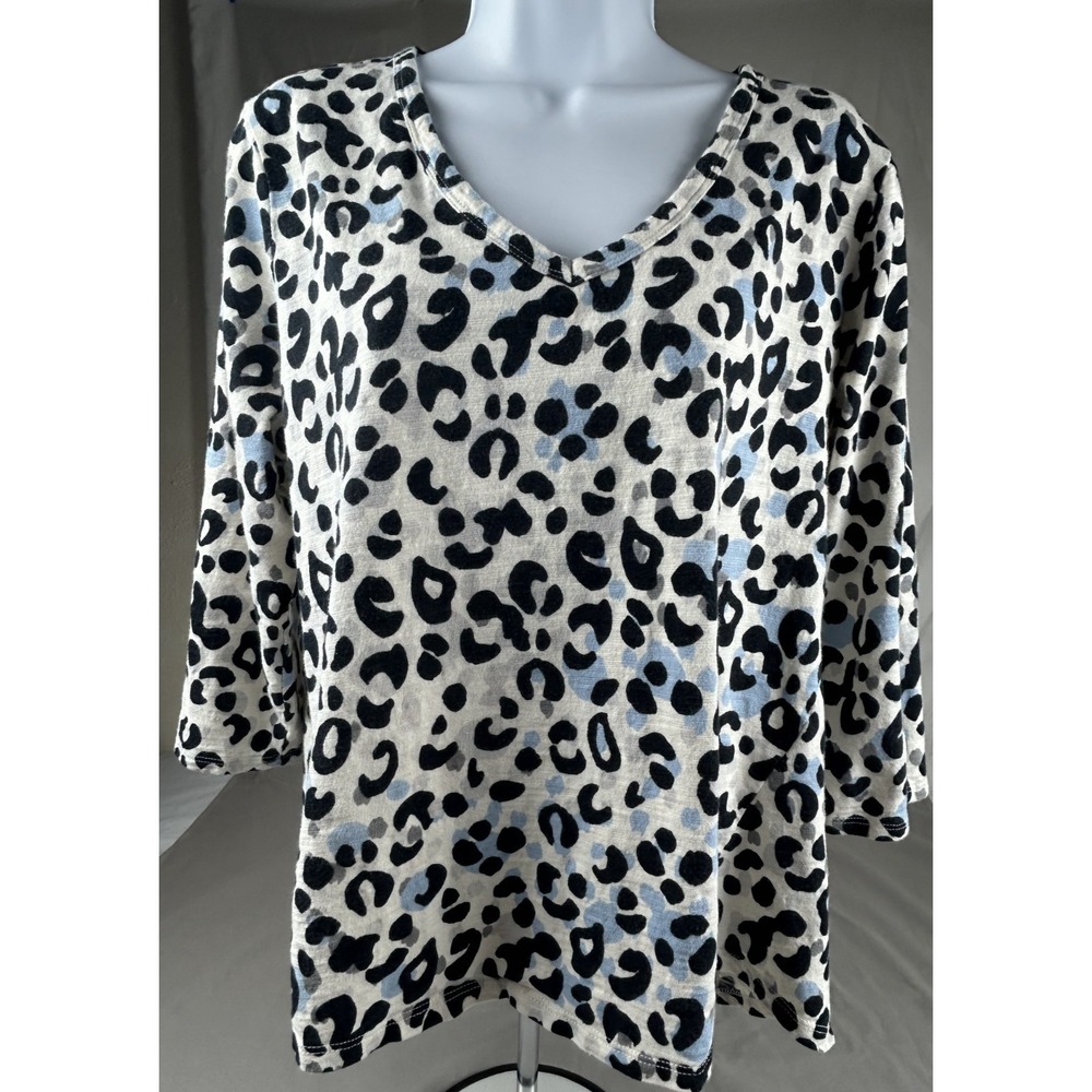 Chico's Size 2 Large Short Sleeve T-Shirt Cheetah Leopard Print Top